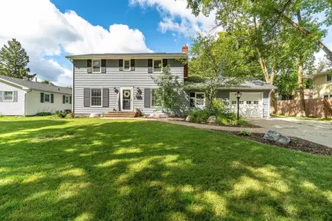925 N 1st Ave, Fergus Falls, MN 56537