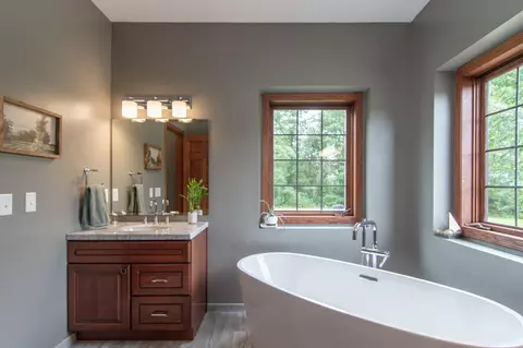 Bath - 41844 255th Ave, Mcgregor, MN 55760 photo 2 of 9