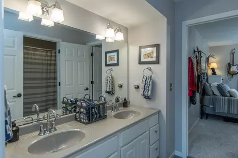 Bath - 41844 255th Ave, Mcgregor, MN 55760 photo 6 of 9