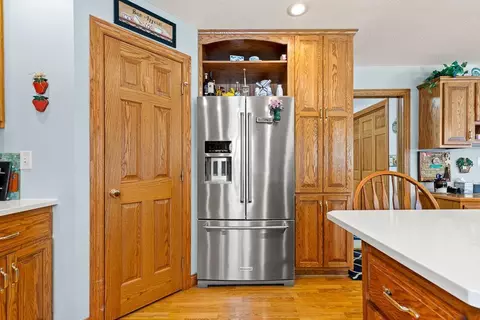 Kitchen - 1105 David Dr, Marshall, MN 56258 photo 8 of 9