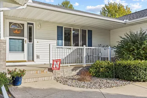Exterior - 1105 David Dr, Marshall, MN 56258 photo 7 of 15