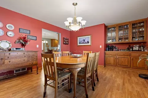 Dining - 1105 David Dr, Marshall, MN 56258 photo 2 of 5