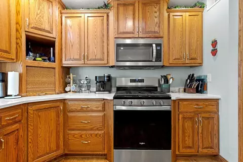 Kitchen - 1105 David Dr, Marshall, MN 56258 photo 7 of 9