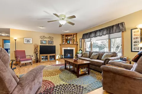 Living - 1105 David Dr, Marshall, MN 56258 photo 2 of 4