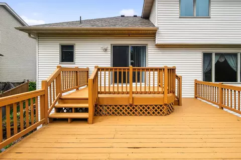 2490 Adele St, Maplewood, MN 55109 photo 13