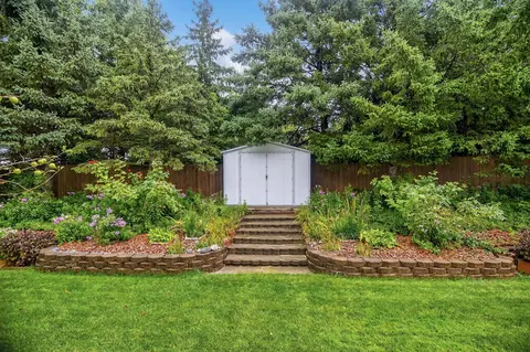 2490 Adele St, Maplewood, MN 55109 photo 45