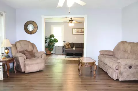 Living - 591 E 7th St, Red Wing, MN 55066 photo 1 of 1