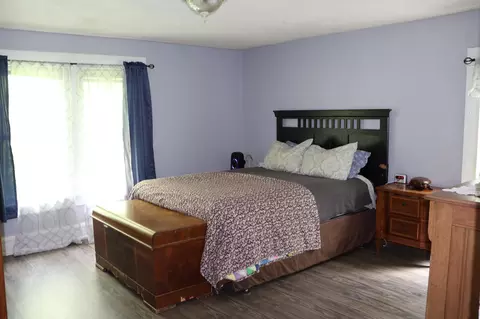 Bedroom - 591 E 7th St, Red Wing, MN 55066 photo 2 of 2