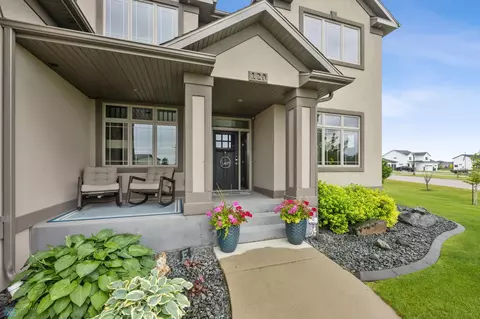 Exterior - 120 Lindsey Ct, Mapleton, ND 58059 photo 3 of 8