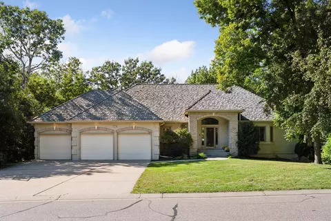 16215 44th Ave N, Plymouth, MN 55446