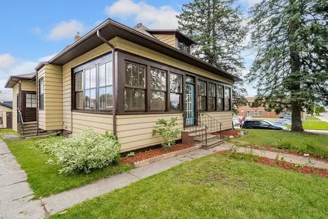 818 N Central Ave, Duluth, MN 55807