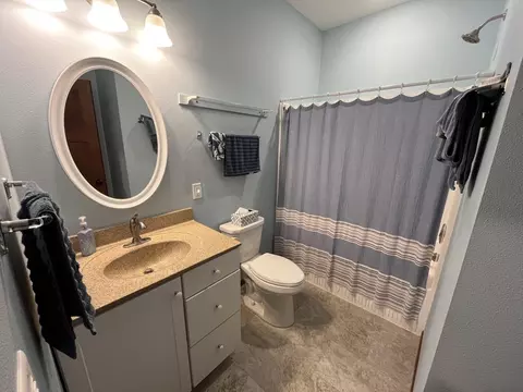 Bath - 177 Pine St, Dawson, MN 56232 photo 2 of 2