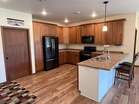 Kitchen - 177 Pine St, Dawson, MN 56232 photo 1 of 2
