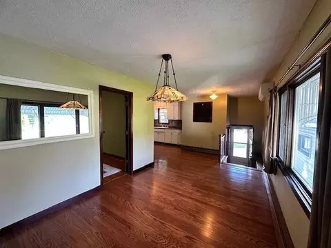 Living - 701 5th St NE, Staples, MN 56479 photo 5 of 6