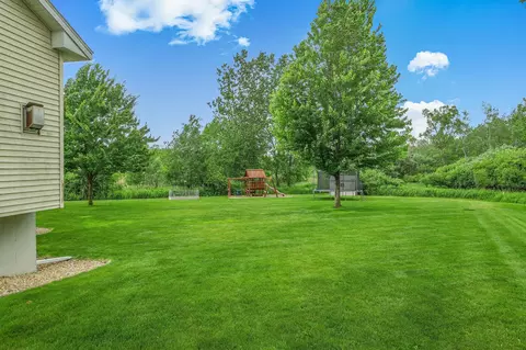 1613 Cedar Knoll Pl, Saint Cloud, MN 56301 photo 10