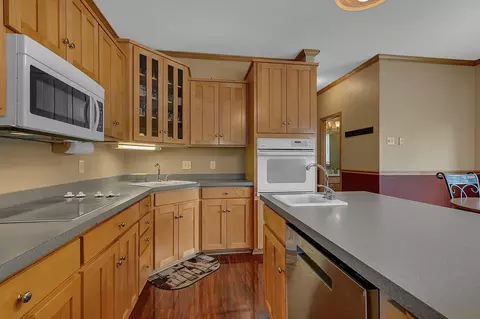 1613 Cedar Knoll Pl, Saint Cloud, MN 56301 photo 16