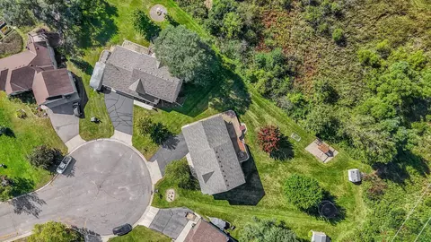 1613 Cedar Knoll Pl, Saint Cloud, MN 56301 photo 4
