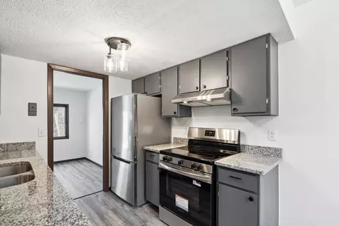7502 Germane Trl #0, Apple Valley, MN 55124