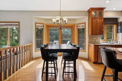3838 Bridgewater Dr, Eagan, MN 55123 photo 19