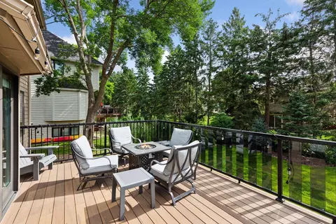 3838 Bridgewater Dr, Eagan, MN 55123 photo 45