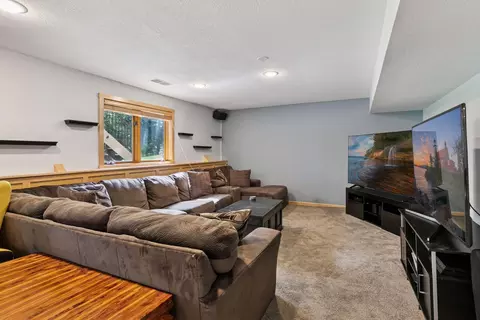 3838 Bridgewater Dr, Eagan, MN 55123 photo 38