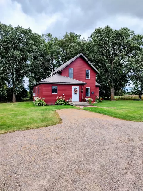 6452 50th St, Bowlus, MN 56314