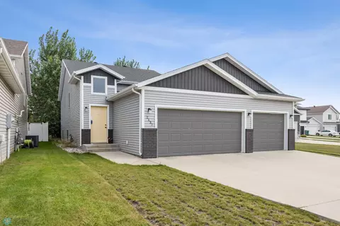 2137 11th St W, West Fargo, ND 58078
