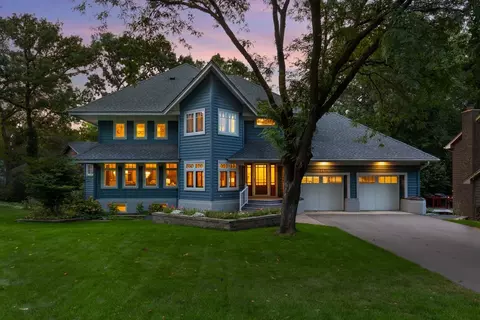 7291 Upper 136th St W, Apple Valley, MN 55124
