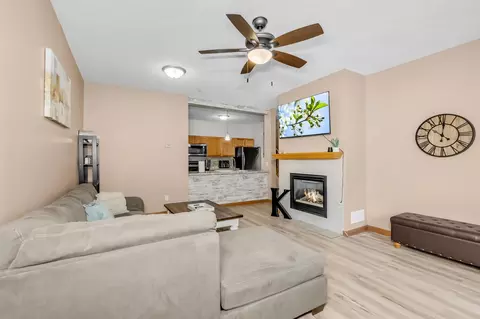10915 Vale St NW, Coon Rapids, MN 55433