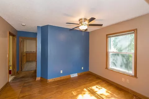 Bedroom - 220 N 3rd St, Brainerd, MN 56401 photo 1 of 4