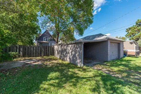 Exterior - 220 N 3rd St, Brainerd, MN 56401 photo 6 of 13