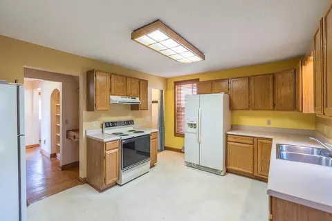 Kitchen - 220 N 3rd St, Brainerd, MN 56401 photo 1 of 4