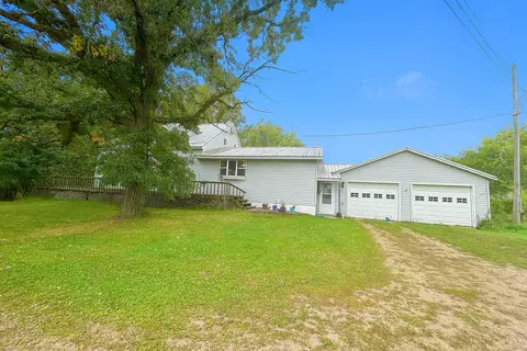 304 Bluff Creek Rd, Bluffton, MN 56518