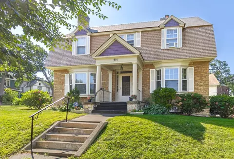 451 Lynnhurst Ave E, Saint Paul, MN 55104