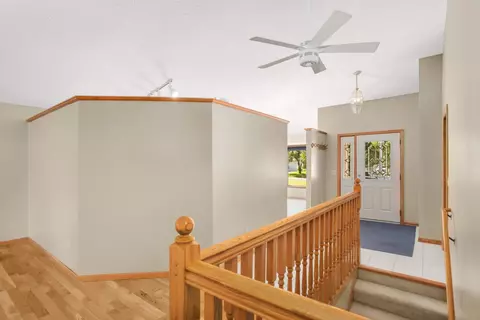 Entry Way - 1985 Cope Ave E, Maplewood, MN 55109 photo 1 of 1
