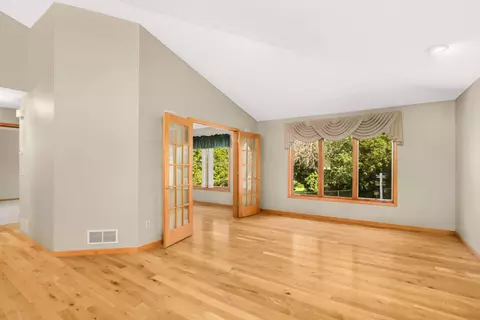 Living - 1985 Cope Ave E, Maplewood, MN 55109 photo 6 of 6