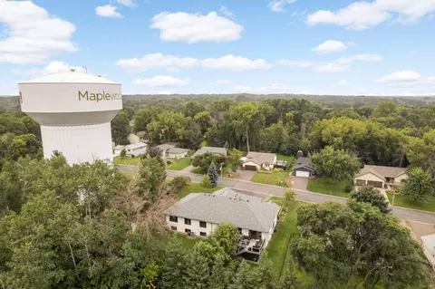 View/Area - 1985 Cope Ave E, Maplewood, MN 55109 photo 5 of 5