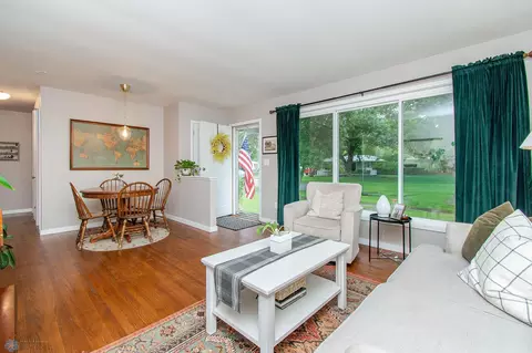 434 3rd Ave E, West Fargo, ND 58078