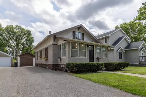 723 Nicollet Ave, North Mankato, MN 56003