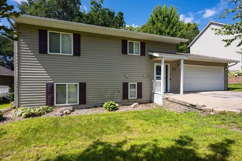 945 4th St NE, Glenwood, MN 56334