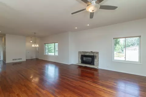 6101 W 94th St, Bloomington, MN 55438 photo 5