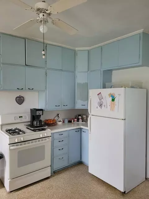 541 N Broadway St, Spring Valley, MN 55975 photo 5