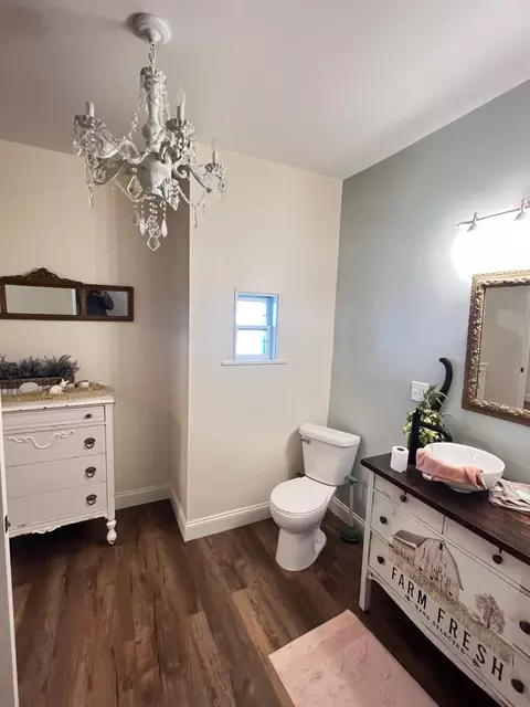 541 N Broadway St, Spring Valley, MN 55975 photo 3