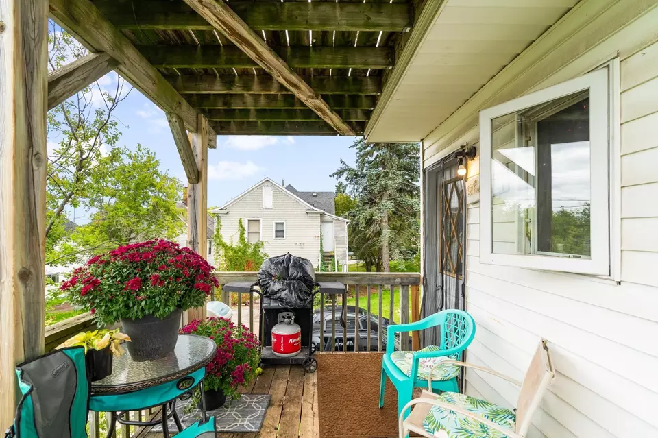 Exterior - 1910 Greysolon Rd, Duluth, MN 55812 photo 5 of 5