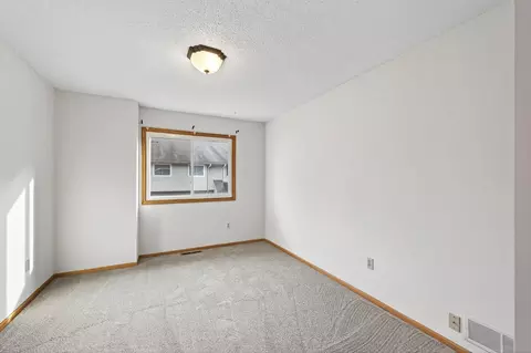 1557 Clemson Dr #A, Eagan, MN 55122 photo 11
