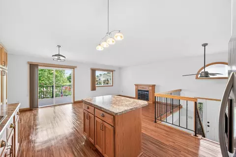1557 Clemson Dr #A, Eagan, MN 55122 photo 8