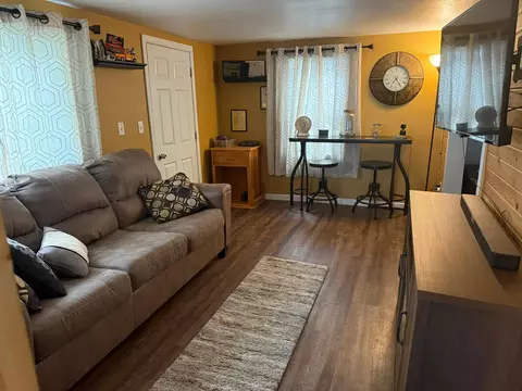 Living - 513 E 11th St, Albert Lea, MN 56007 photo 1 of 2