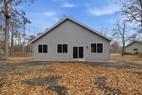 Exterior - 13901 Emily Cir, Baxter, MN 56425 photo 2 of 2