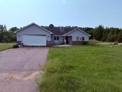 7057 133rd St, Milaca, MN 56353