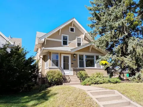 2422 Garfield St NE, Minneapolis, MN 55418